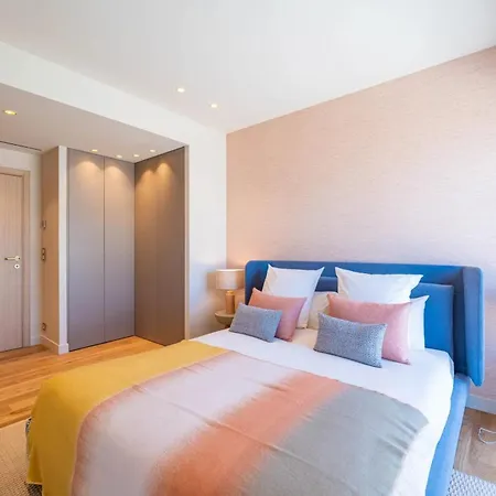 Ref 2005 Center For Rent كان