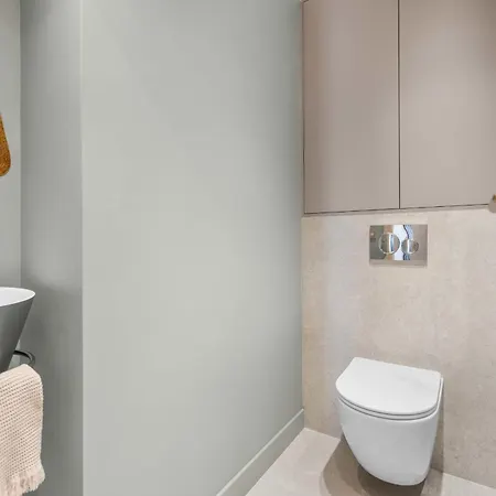 Apartament Ref 2005 Center For Rent